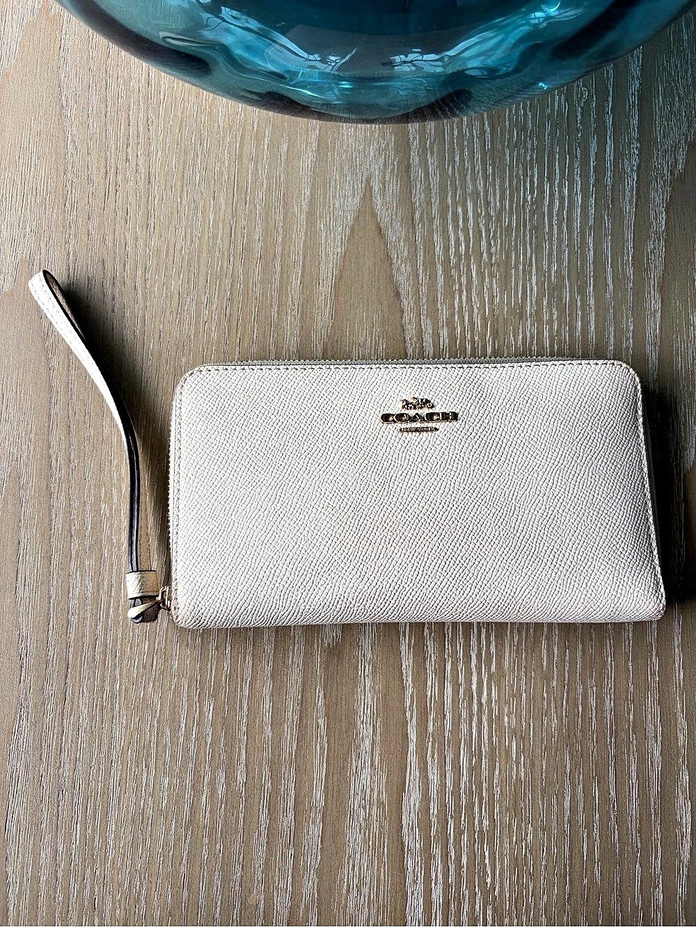 Coach Crossgrain Leather Zip Wallet